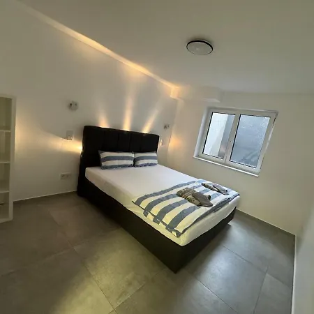 Appartement Neubau 2-zi - 15 Min Von Koeln