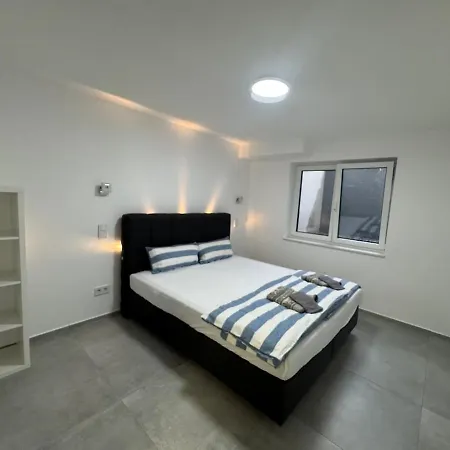 Neubau 2-zi - 15 Min Von Koeln Appartement Pulheim