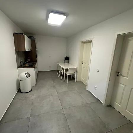 Appartement Neubau 2-zi - 15 Min Von Koeln Pulheim