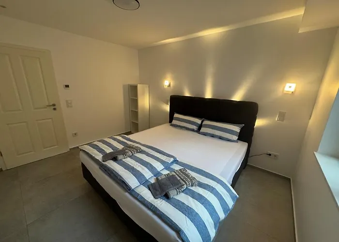 Neubau 2-zi - 15 Min Von Koeln